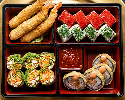 BENTO (C ) (99DH)